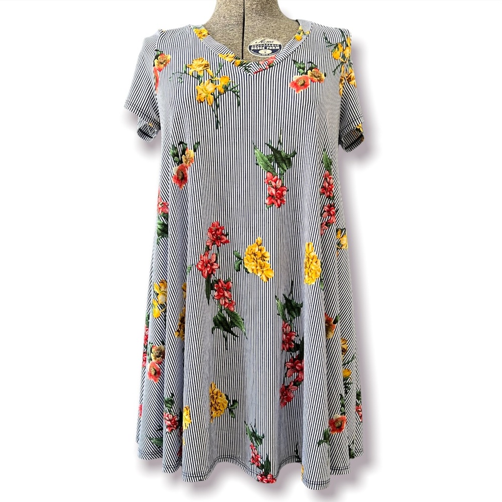Entro floral and striped trapeze tent dress with tie back